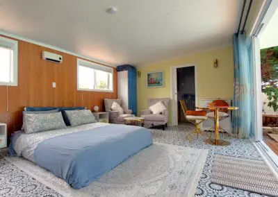 Quiet, private & luxurious self-catering AirBnB accommodation and retreat with exclusive access to our swimming pool for a relaxing place to stay in Auckland.