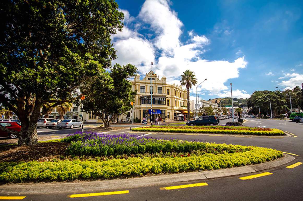 Auckland Customized Sightseeing Tours Historic Deveonport Tour